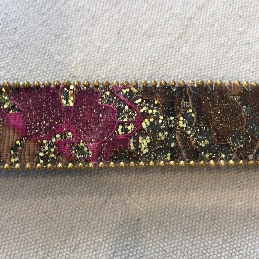 Elite Floral Gold Metallic Accent‎ Belt